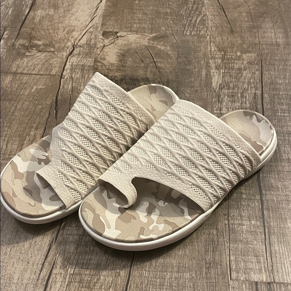 RBX Beige Slide Sandals with Textured Upper size 8